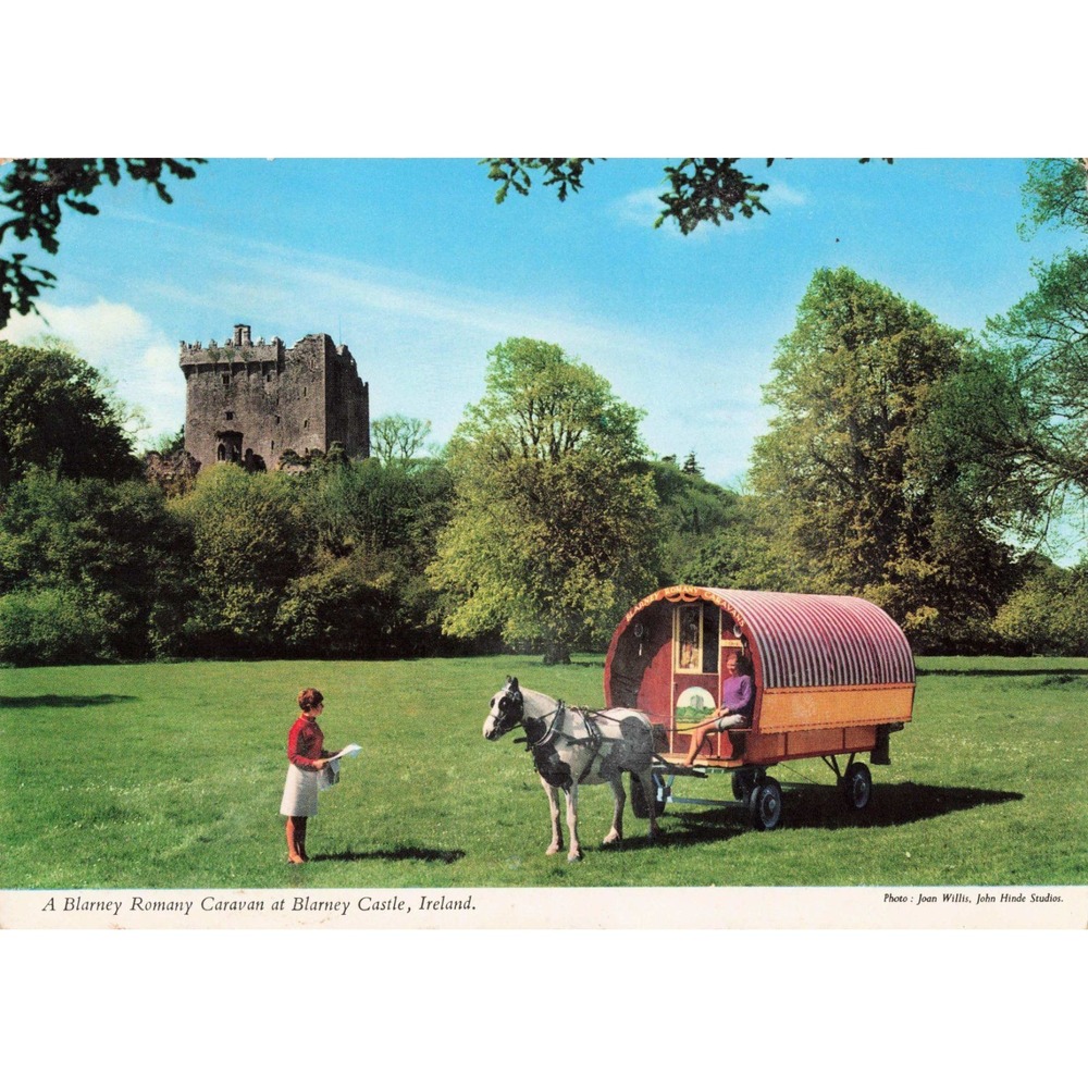 John Hinde Blarney Romany Caravan Blarney Castle Ireland Vintage Postcard 1969 - Picture 1 of 2
